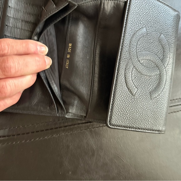 Chanel Wallet - Picture 3 of 12